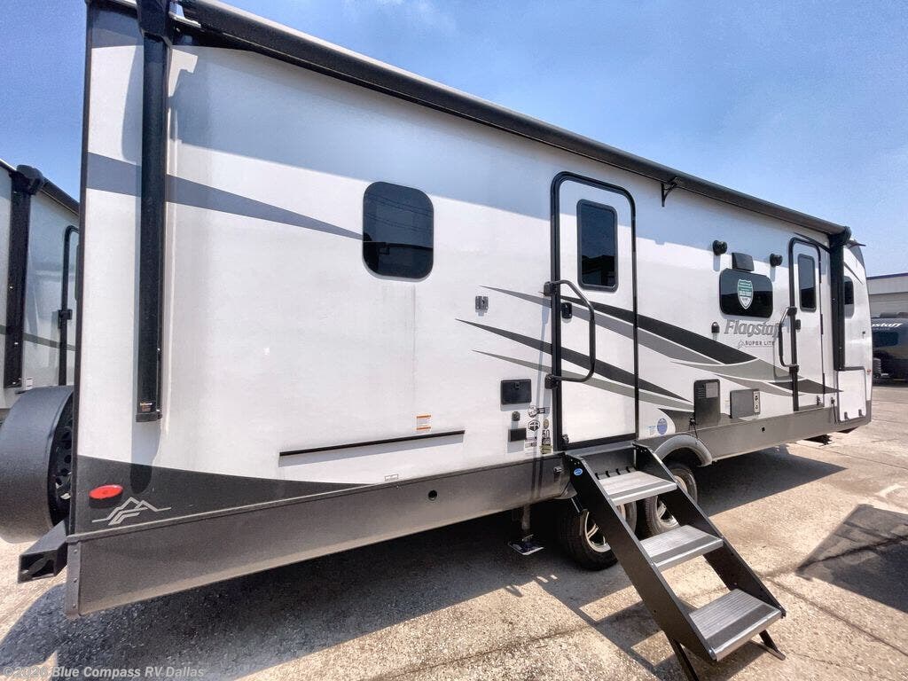 2025 Flagstaff Super Lite 26BHW by Forest River from Blue Compass RV Dallas in Mesquite, Texas
