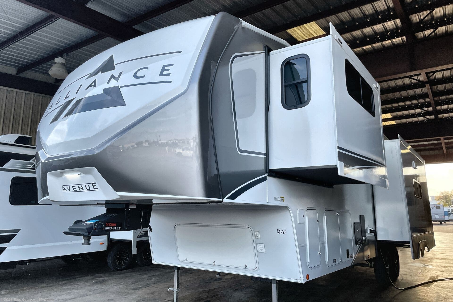 New 2026 Alliance RV Avenue 32RLS available in Mesquite, Texas