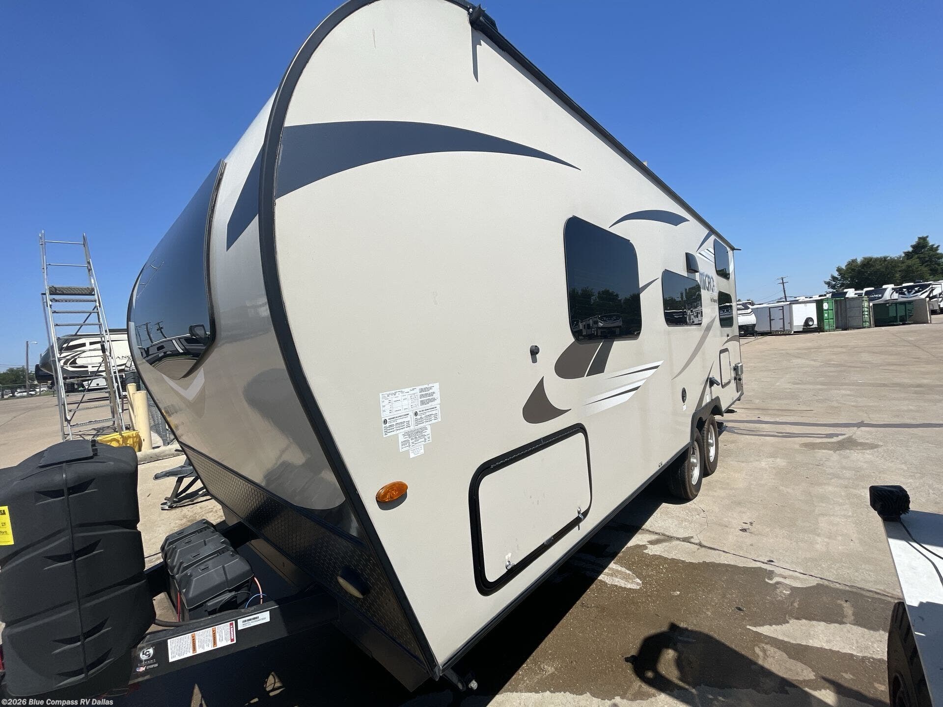 2019 Flagstaff Micro Lite 23LB by Forest River from Blue Compass RV Dallas in Mesquite, Texas