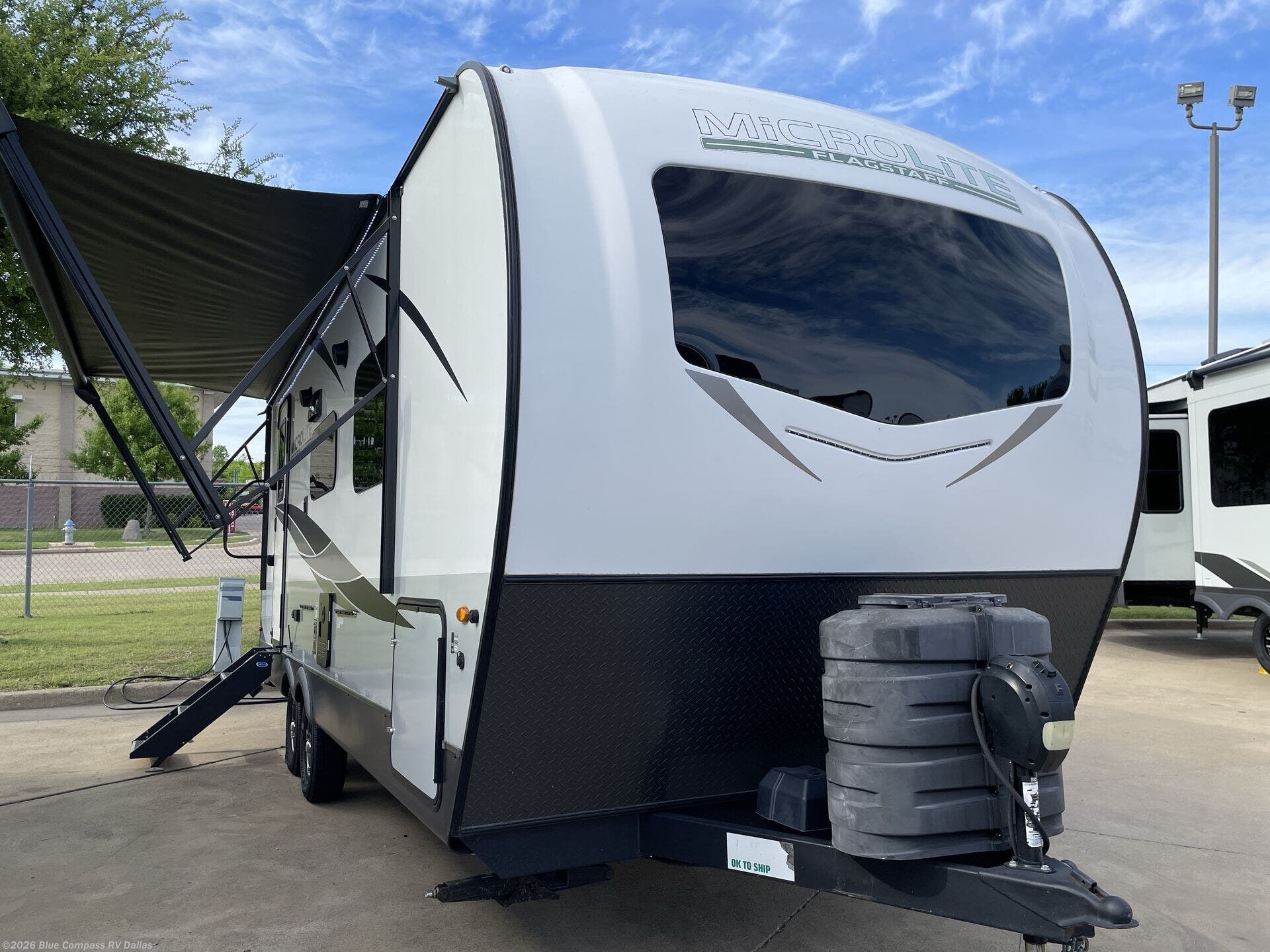 Used 2023 Forest River Flagstaff Micro Lite 25FBLS available in Mesquite, Texas