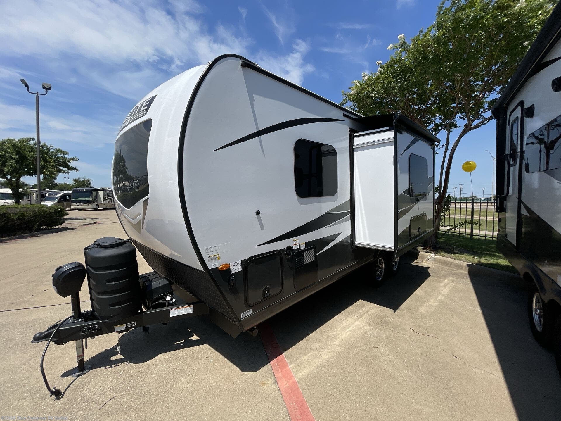 2024 Flagstaff Micro Lite 21FBRS by Forest River from Blue Compass RV Dallas in Mesquite, Texas