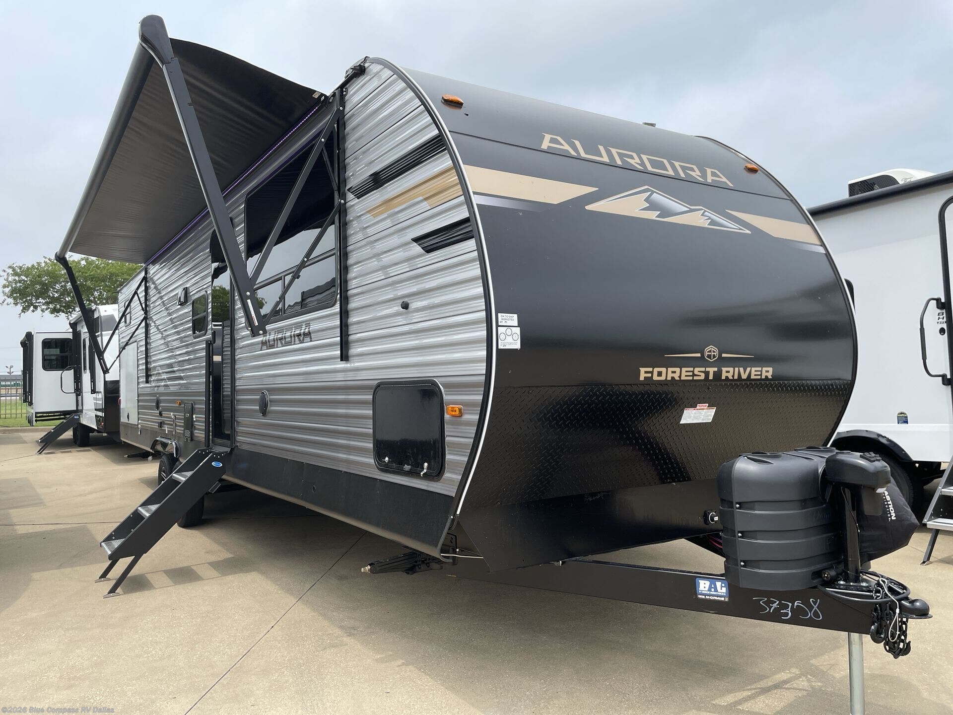 New 2026 Forest River Aurora 34BHTS available in Mesquite, Texas