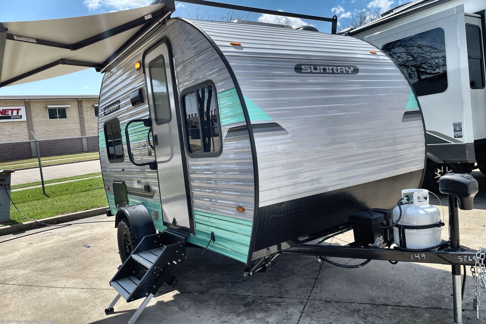 2025 SunRay 149 by Sunset Park RV from Blue Compass RV Dallas in Mesquite, Texas