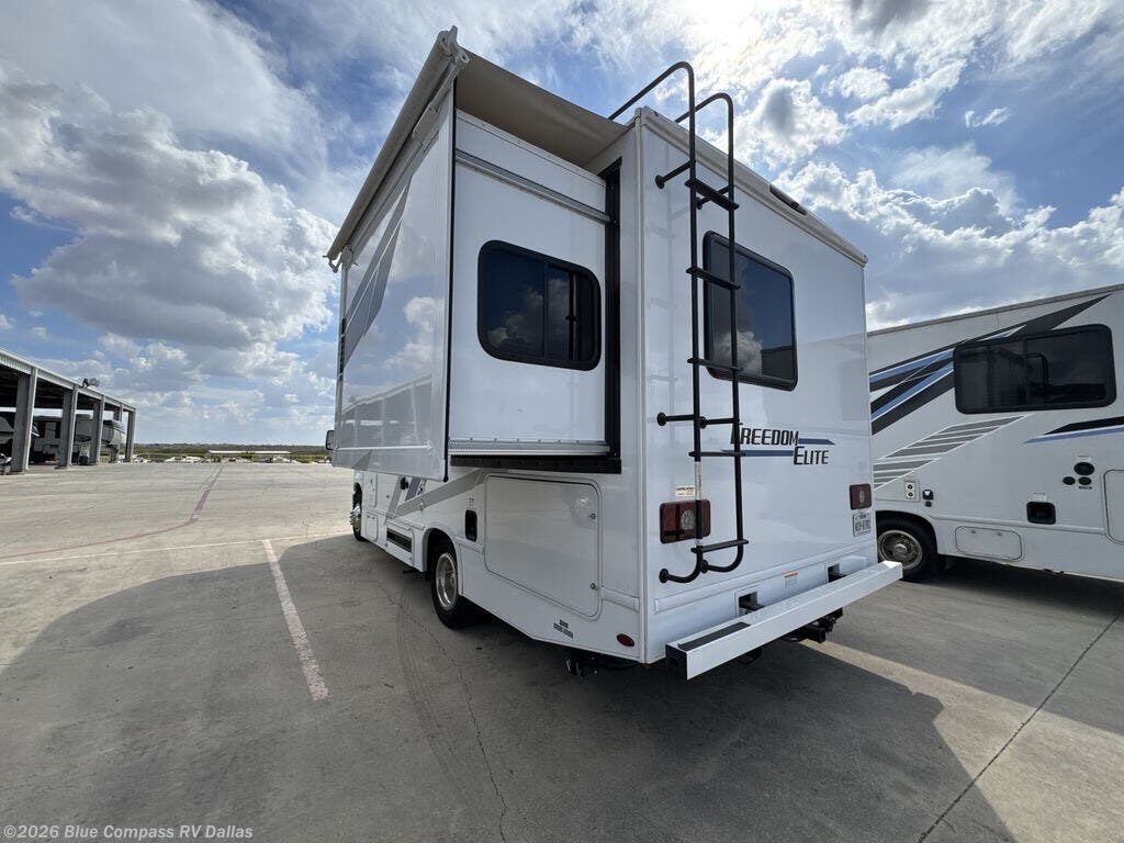 2025 Thor Motor Coach Freedom Elite 22FE - Used Class C For Sale by Blue Compass RV Dallas in Mesquite, Texas