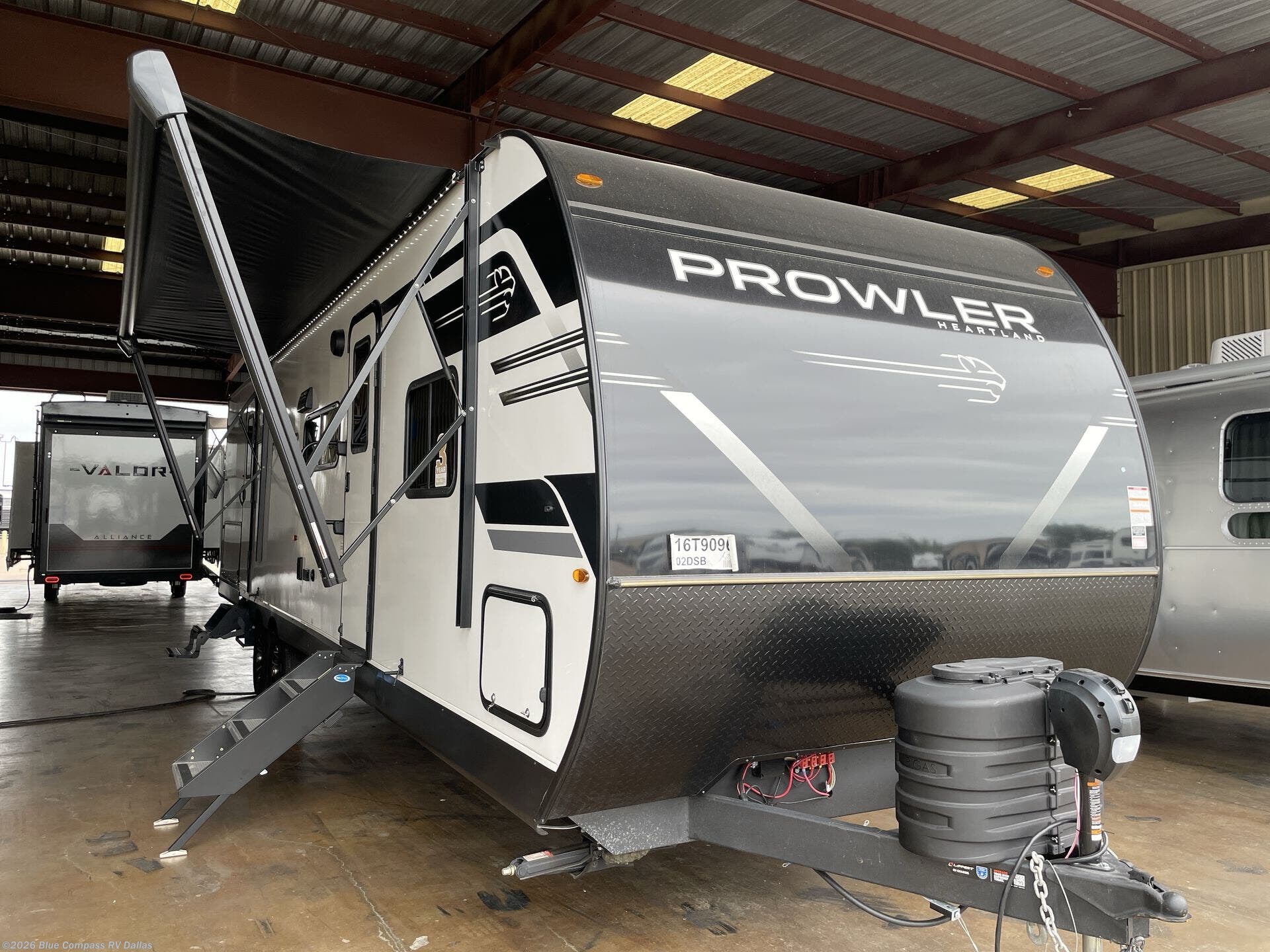 2026 Prowler 3202DSB by Heartland from Blue Compass RV Dallas in Mesquite, Texas