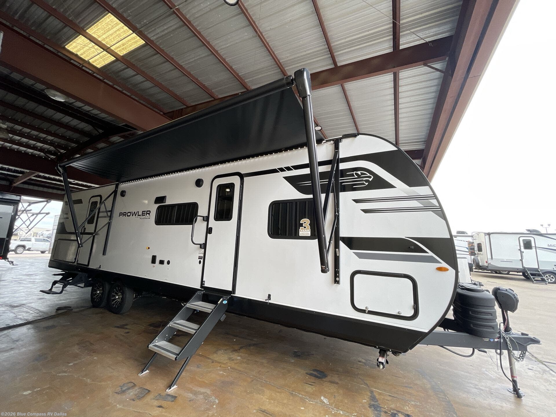2026 Heartland Prowler 3202DSB - New Travel Trailer For Sale by Blue Compass RV Dallas in Mesquite, Texas