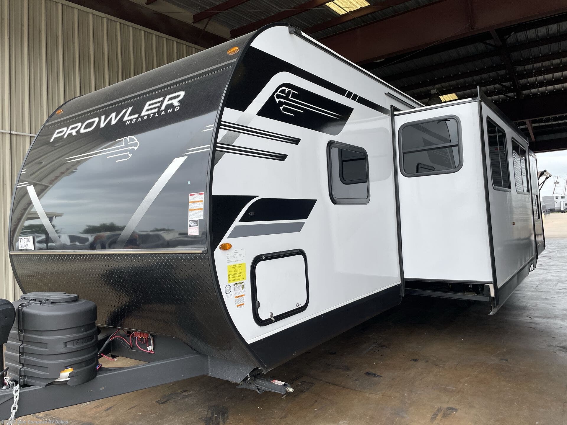 New 2026 Heartland Prowler 3202DSB available in Mesquite, Texas