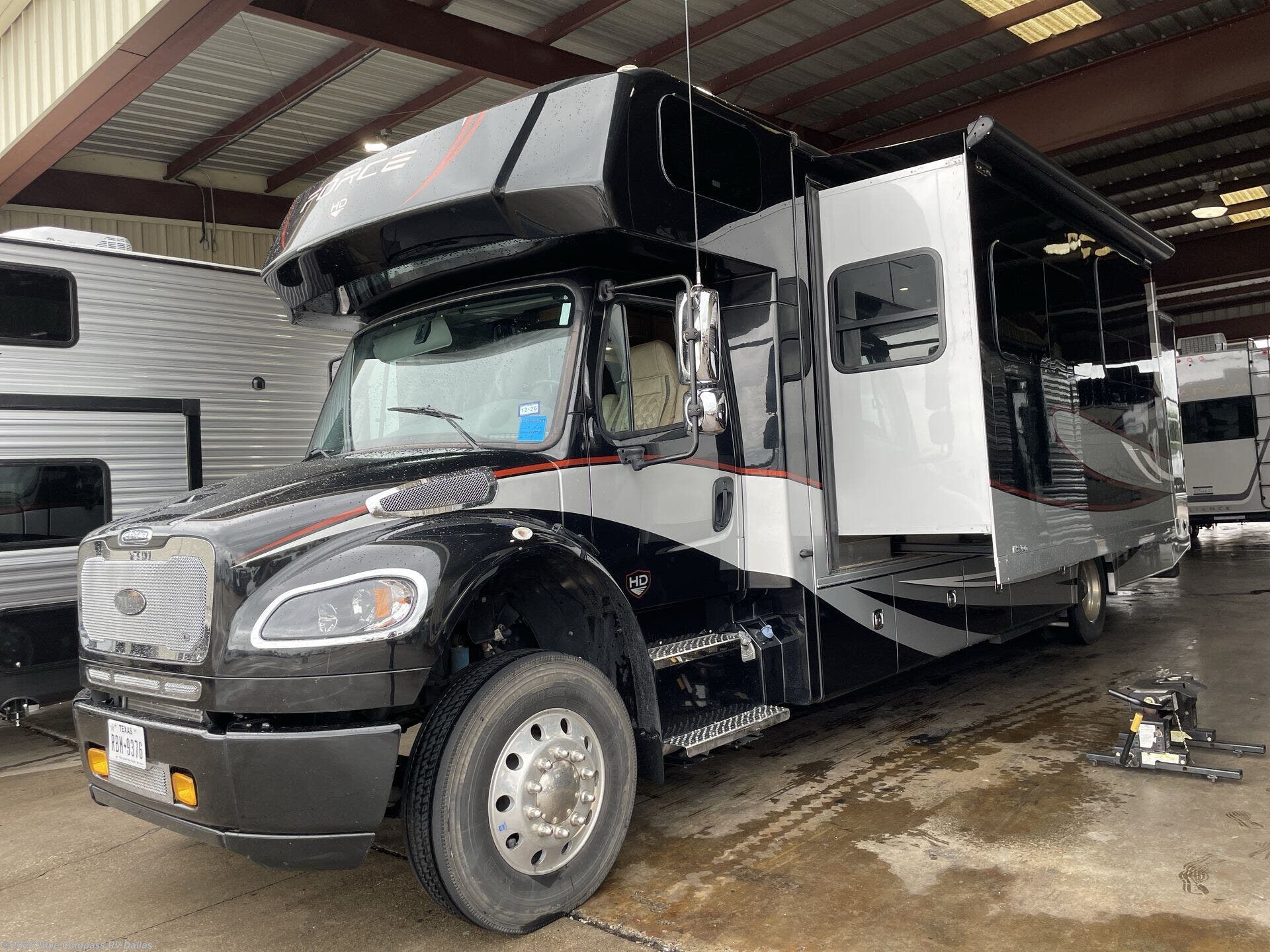 Used 2021 Dynamax Corp Force HD 37TS HD available in Mesquite, Texas