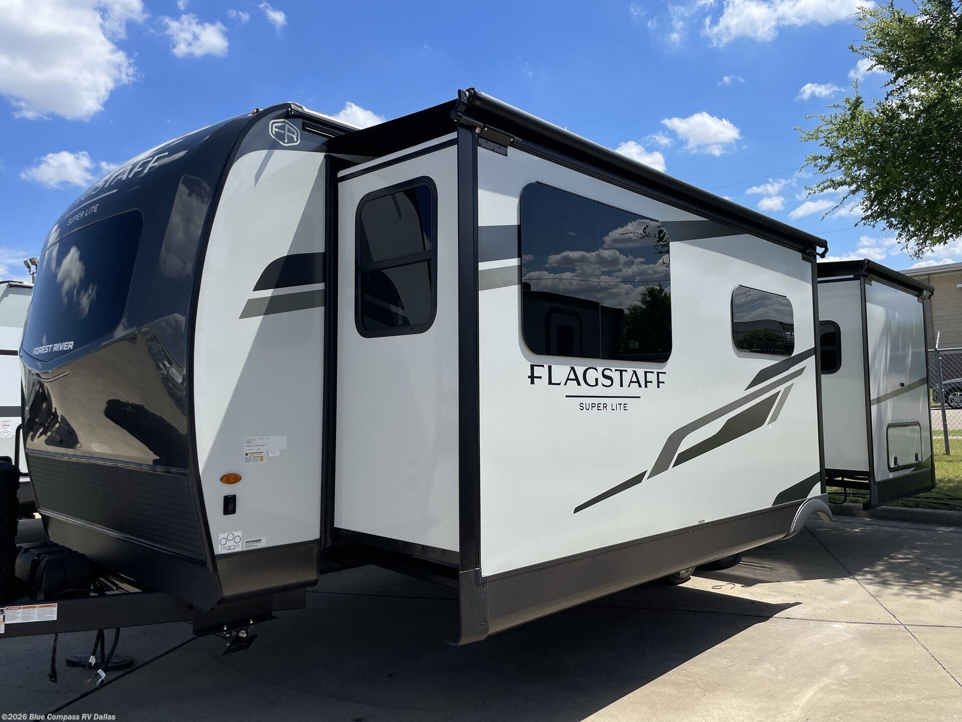 2026 Flagstaff Super Lite 26FKBS by Forest River from Blue Compass RV Dallas in Mesquite, Texas