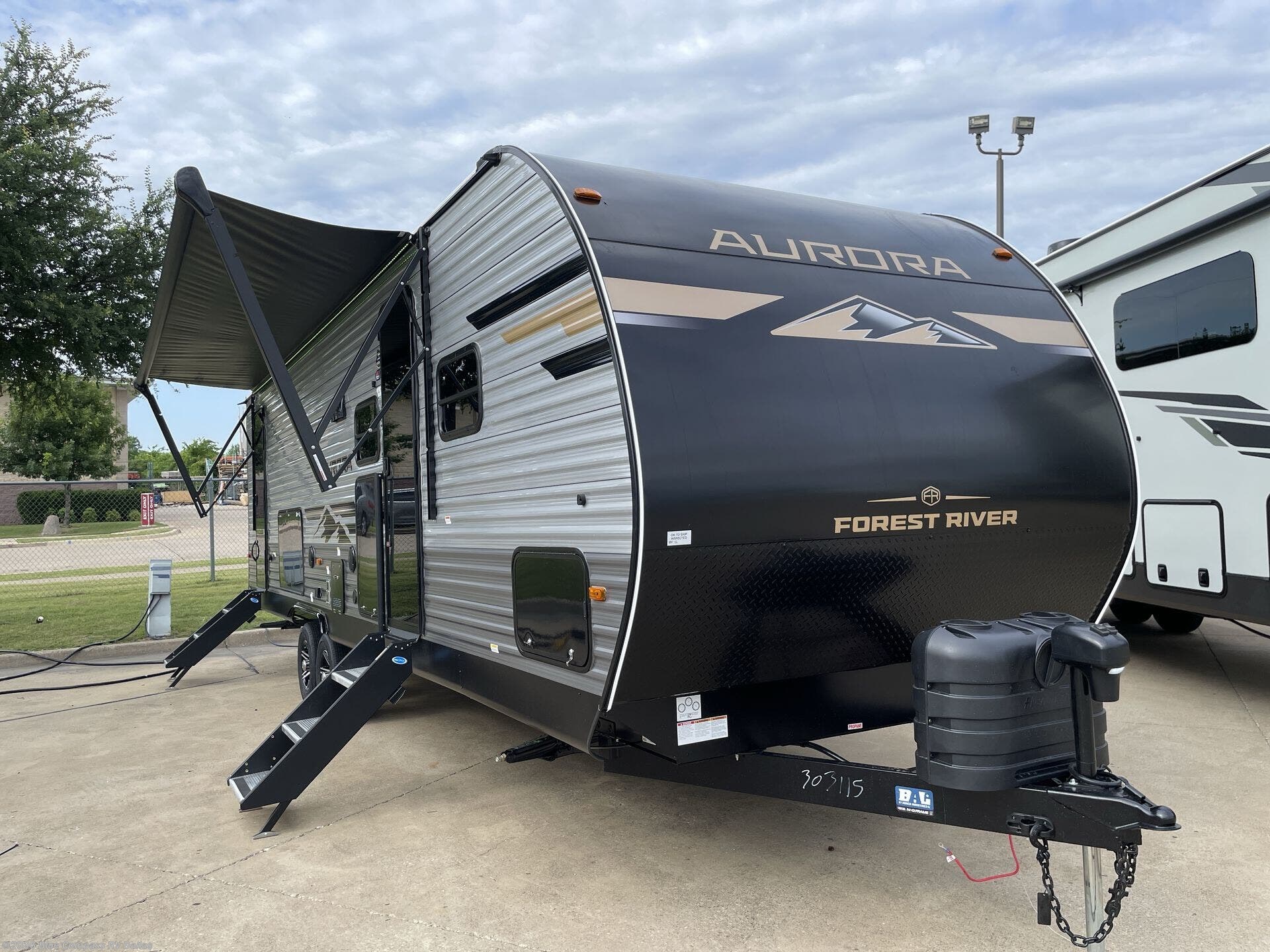 New 2026 Forest River Aurora 27DBH available in Mesquite, Texas