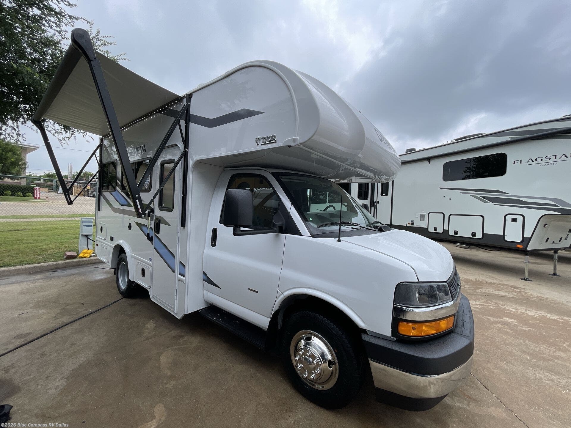 2027 Thor Motor Coach Geneva 19VT - New Class C For Sale by Blue Compass RV Dallas in Mesquite, Texas