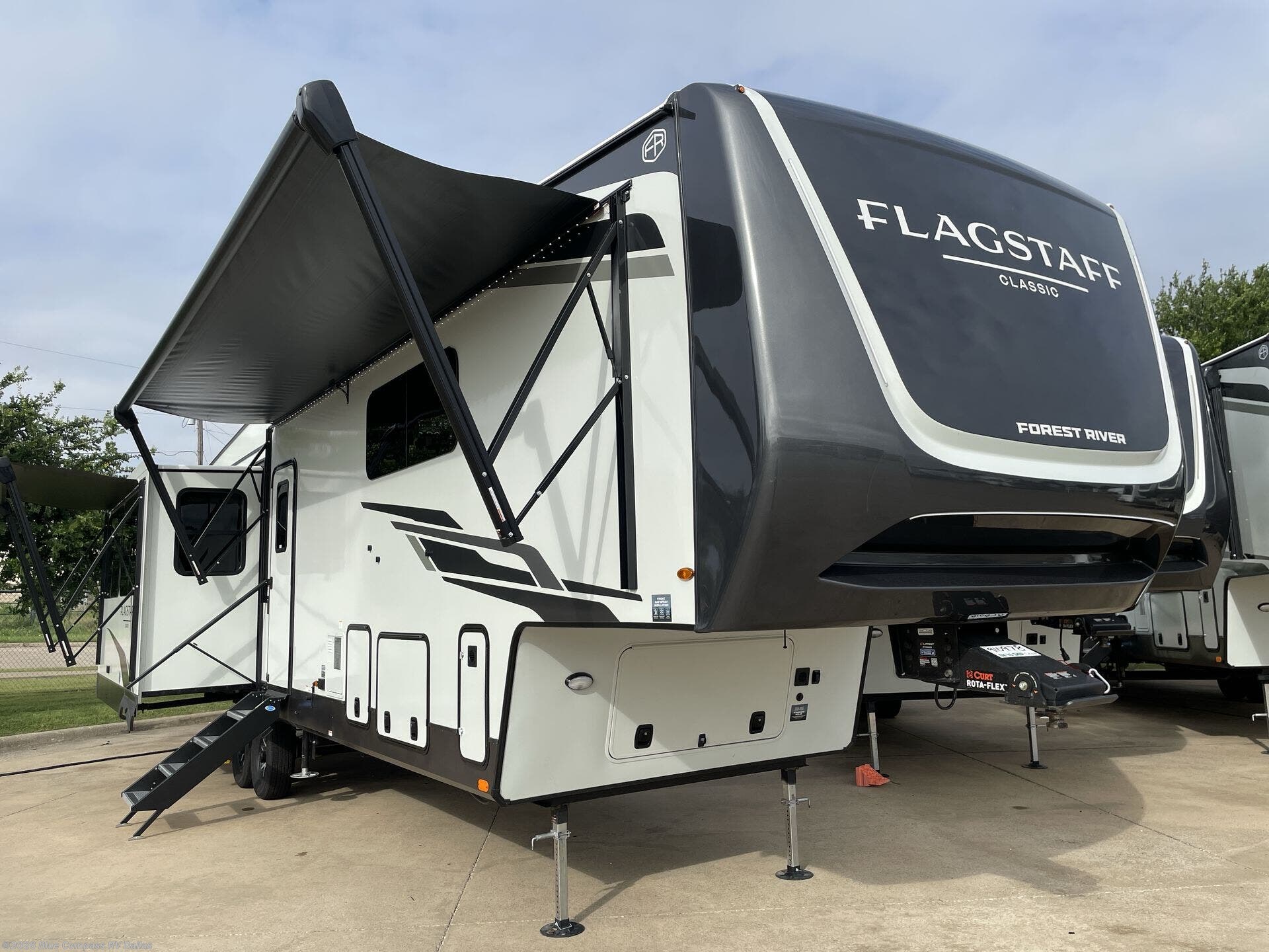 New 2026 Forest River Flagstaff Classic 401CFB available in Mesquite, Texas