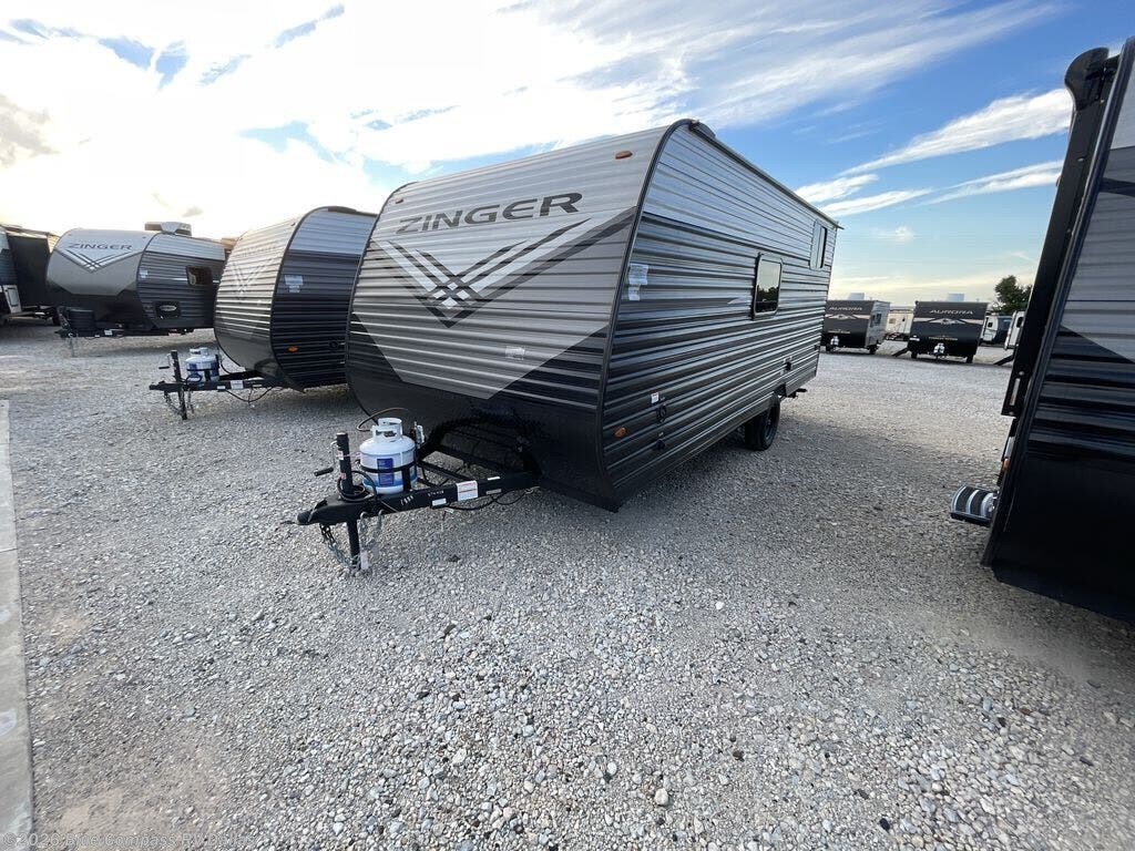 New 2026 CrossRoads Zinger Lite 18BH available in Mesquite, Texas