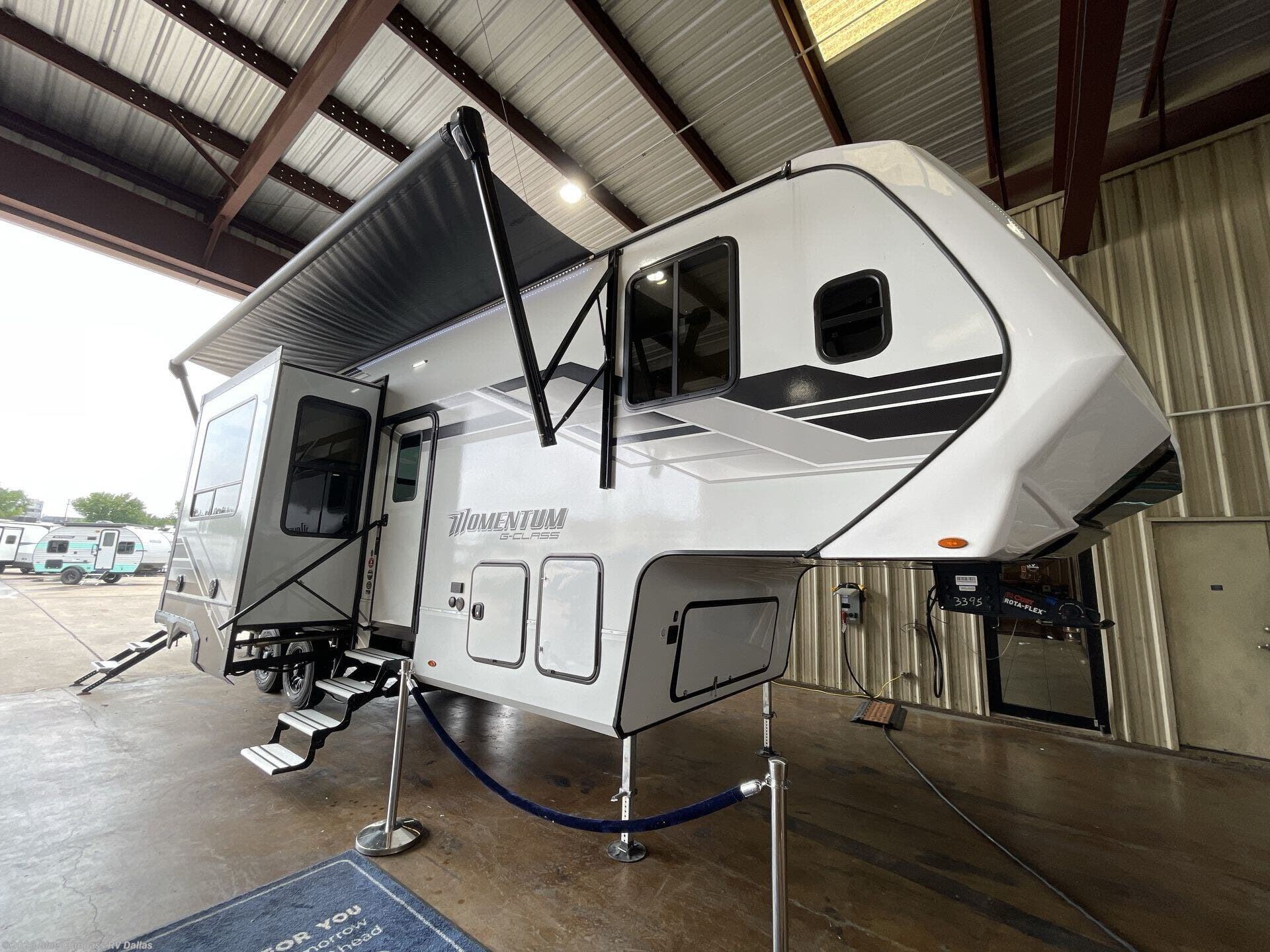 2025 Momentum G-Class 320G by Grand Design from Blue Compass RV Dallas in Mesquite, Texas