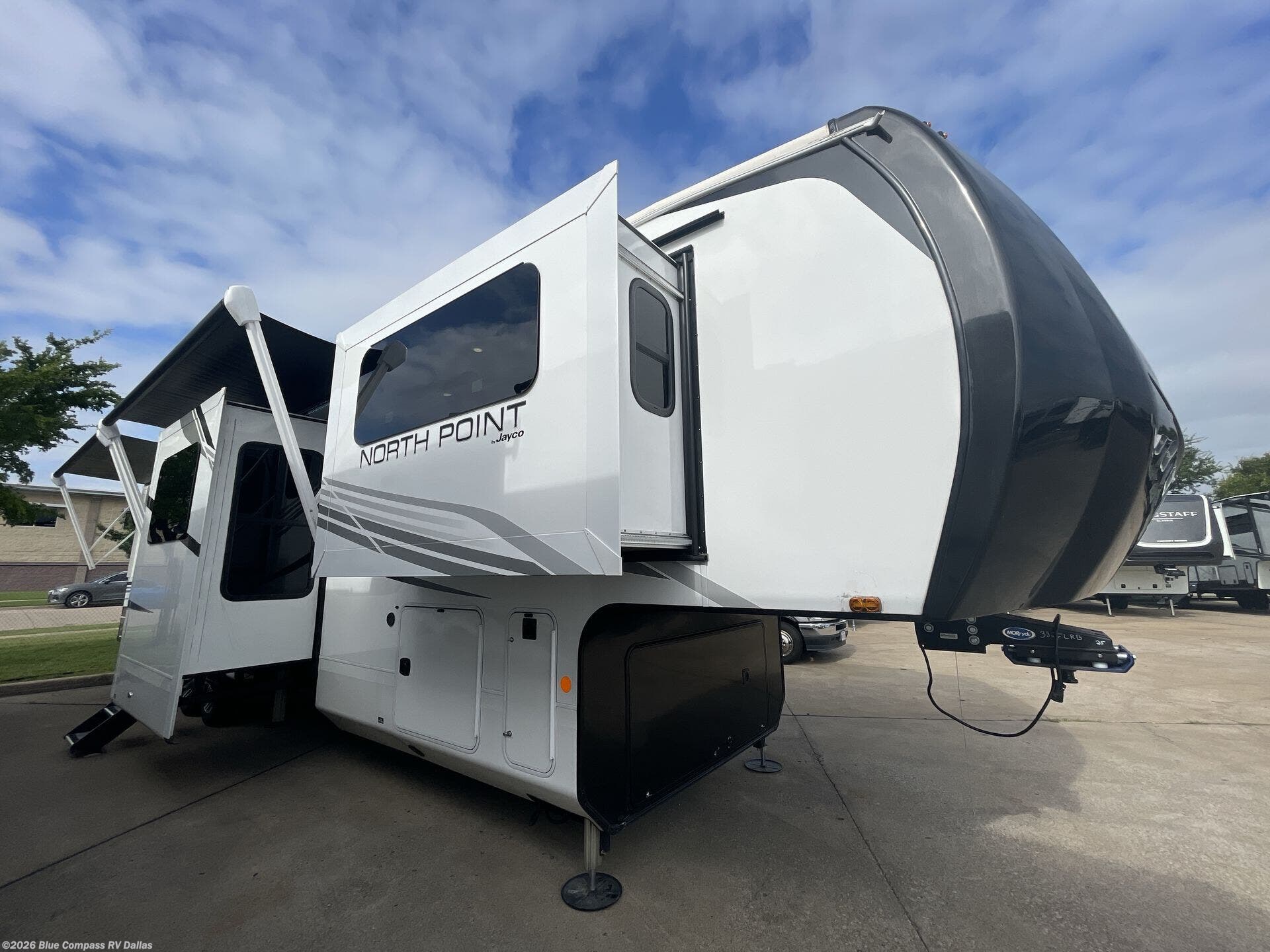 2025 North Point 382FLRB by Jayco from Blue Compass RV Dallas in Mesquite, Texas