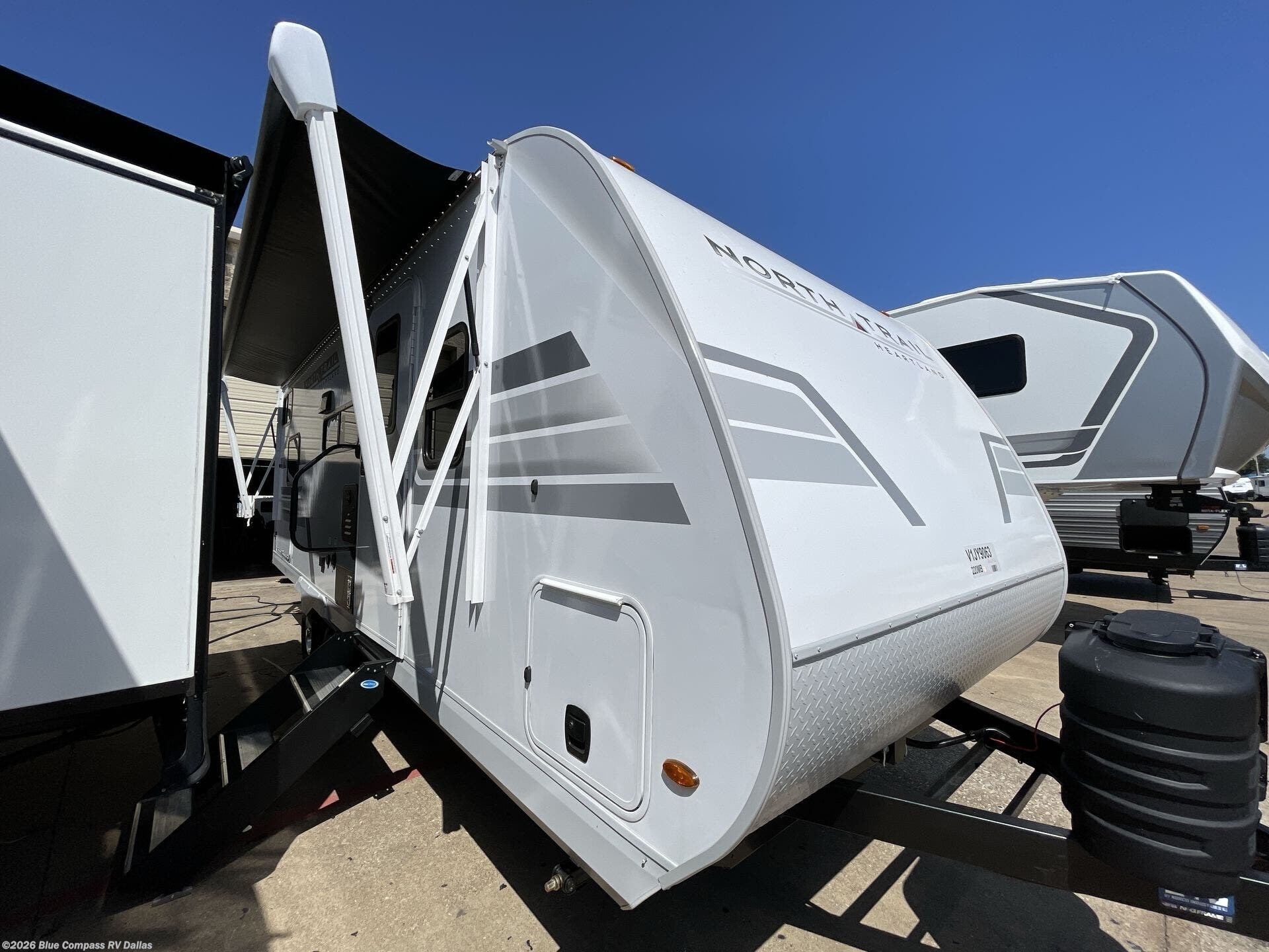 2027 North Trail 220MB by Heartland from Blue Compass RV Dallas in Mesquite, Texas