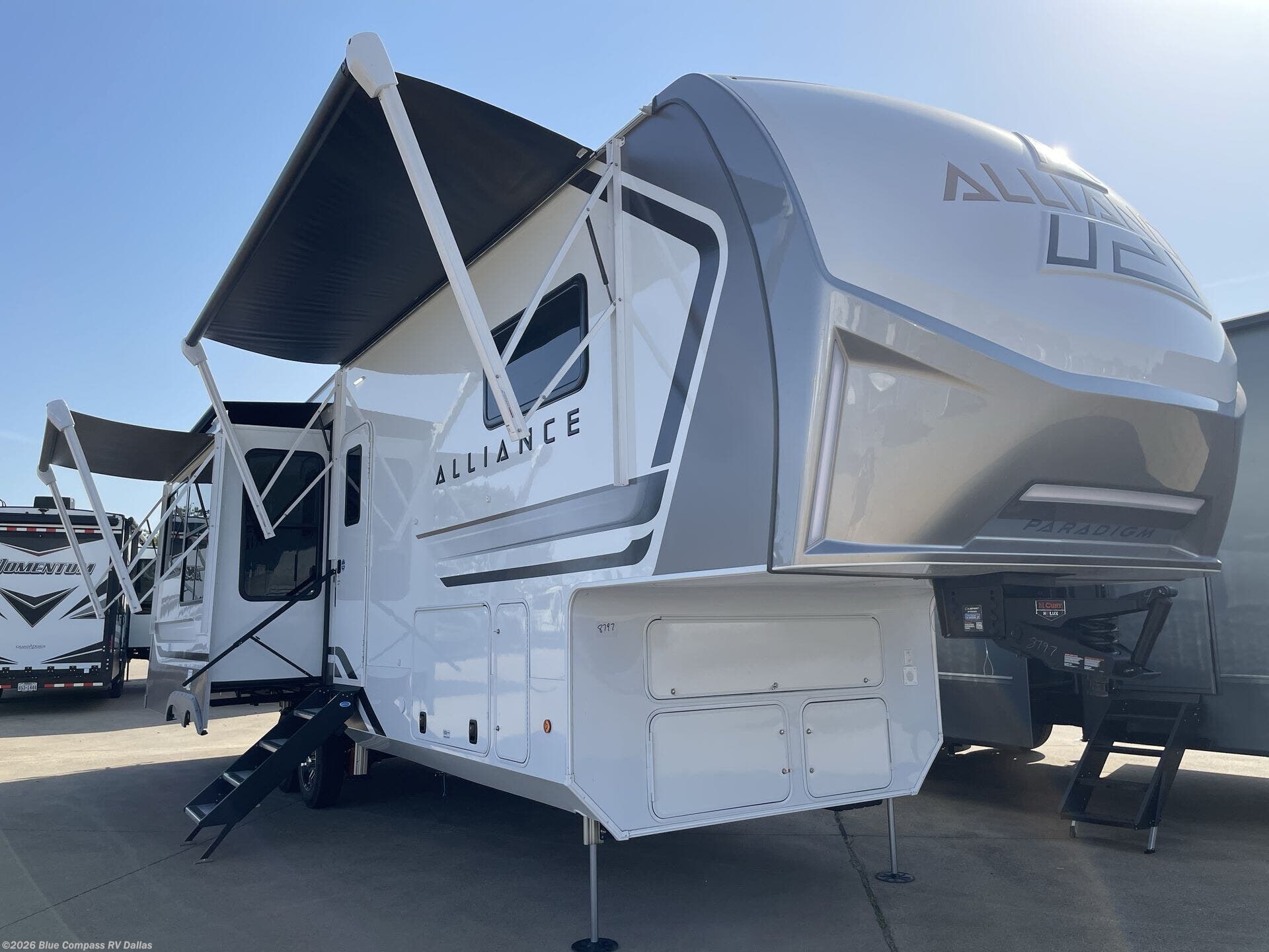 New 2027 Alliance RV Paradigm 310RL available in Mesquite, Texas