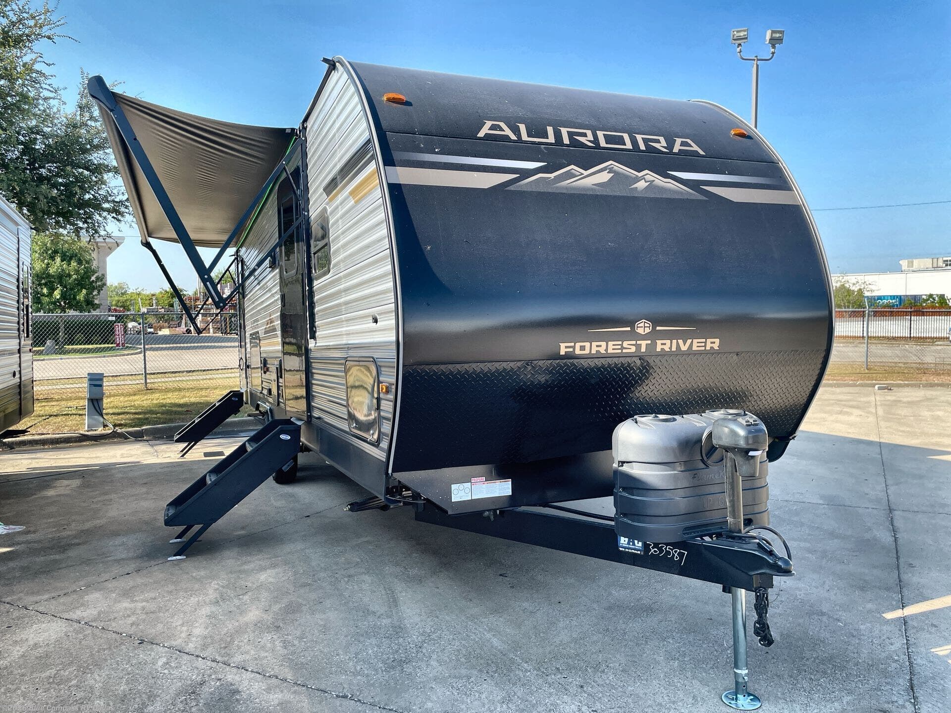 New 2027 Forest River Aurora 27DBH available in Mesquite, Texas