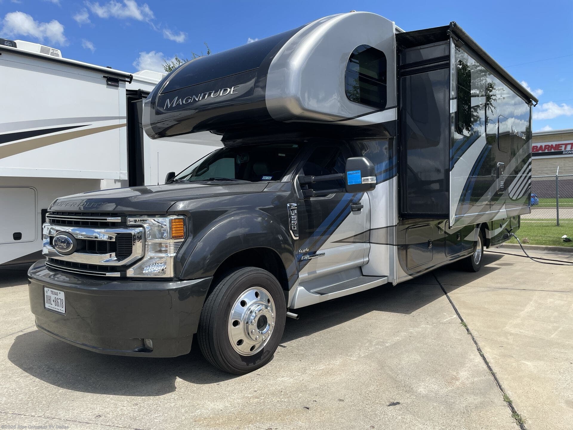 2021 Magnitude XG32 by Thor Motor Coach from Blue Compass RV Dallas in Mesquite, Texas