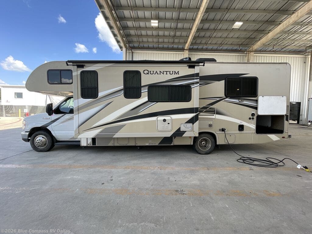 Used 2020 Thor Motor Coach Quantum RW28 available in Mesquite, Texas