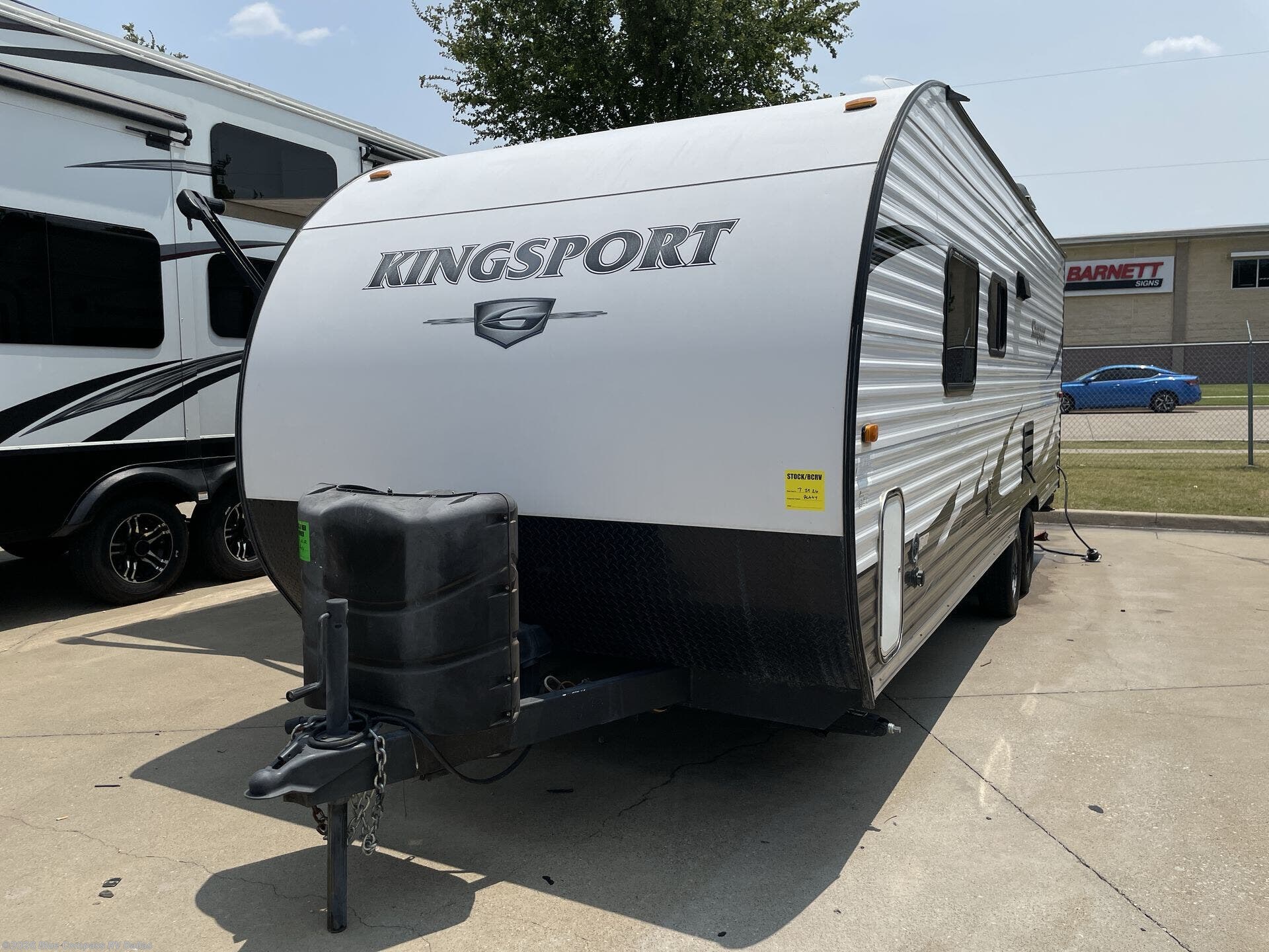 Used 2017 Gulf Stream Kingsport 248BH available in Mesquite, Texas