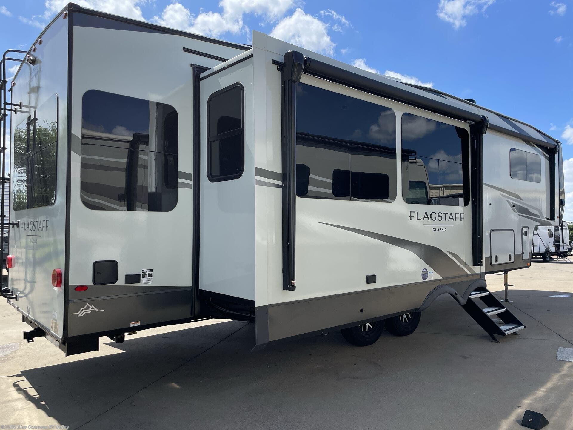 2026 Flagstaff Classic F361RLS by Forest River from Blue Compass RV Dallas in Mesquite, Texas