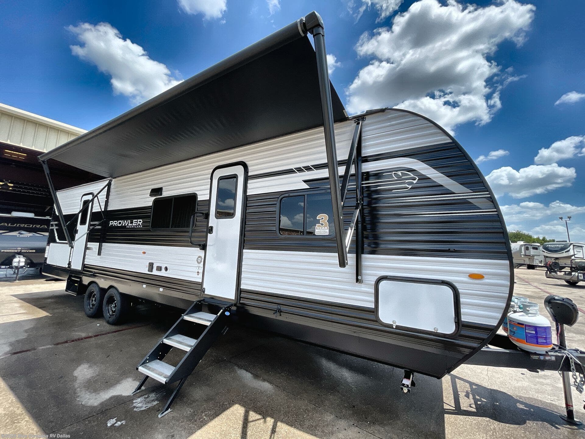 2027 Heartland Prowler 3202DSB - New Travel Trailer For Sale by Blue Compass RV Dallas in Mesquite, Texas