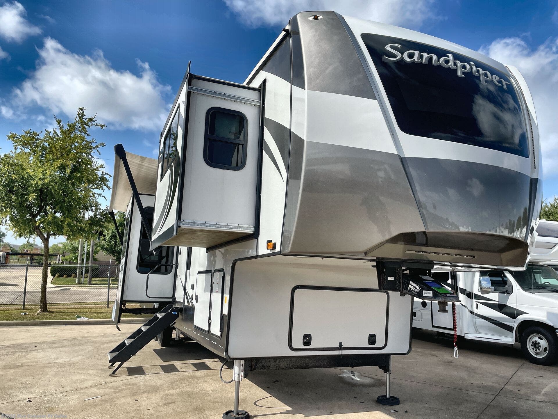2022 Sandpiper 391FLRB by Forest River from Blue Compass RV Dallas in Mesquite, Texas