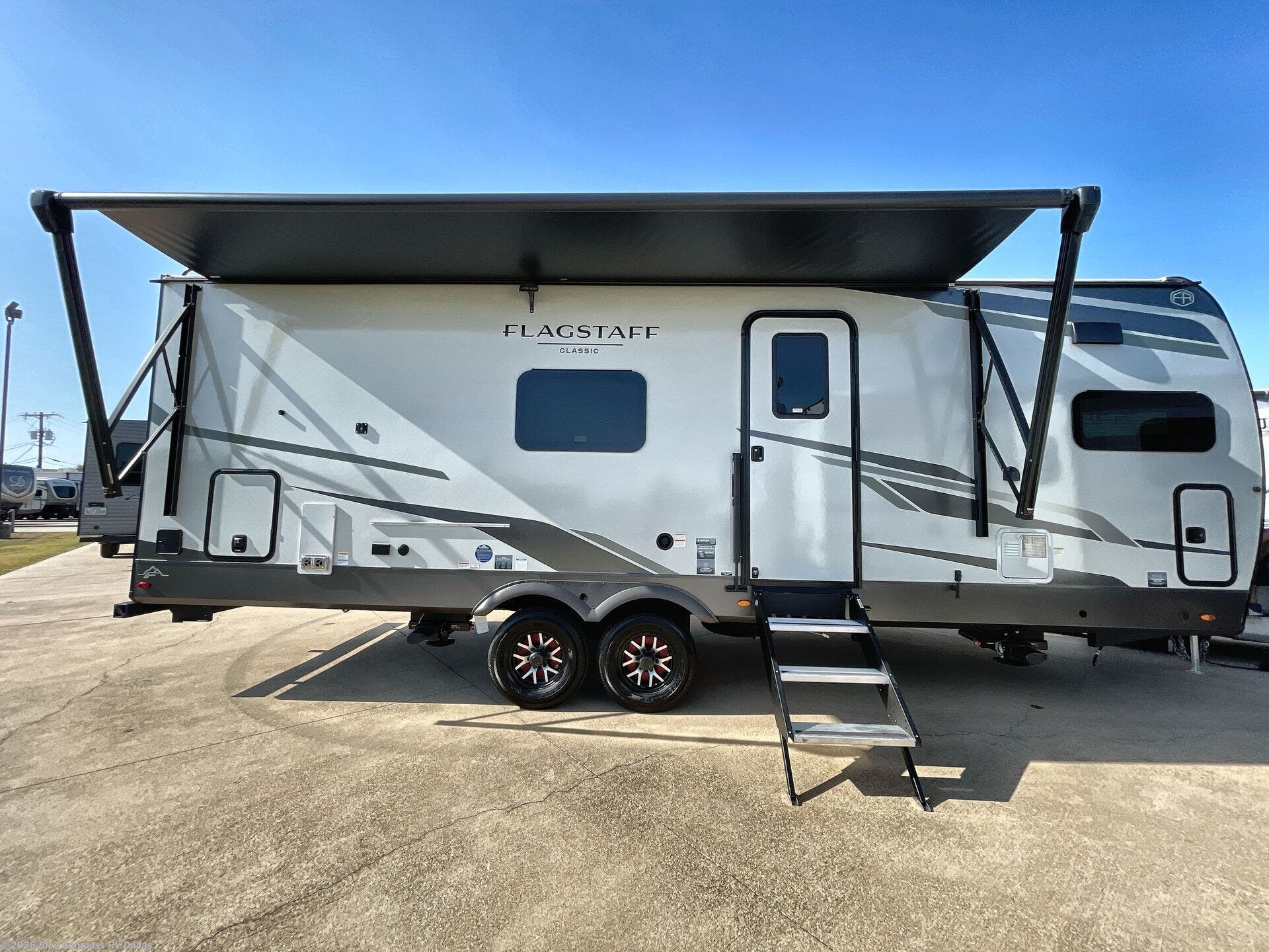 2027 Flagstaff Classic 826MBR by Forest River from Blue Compass RV Dallas in Mesquite, Texas