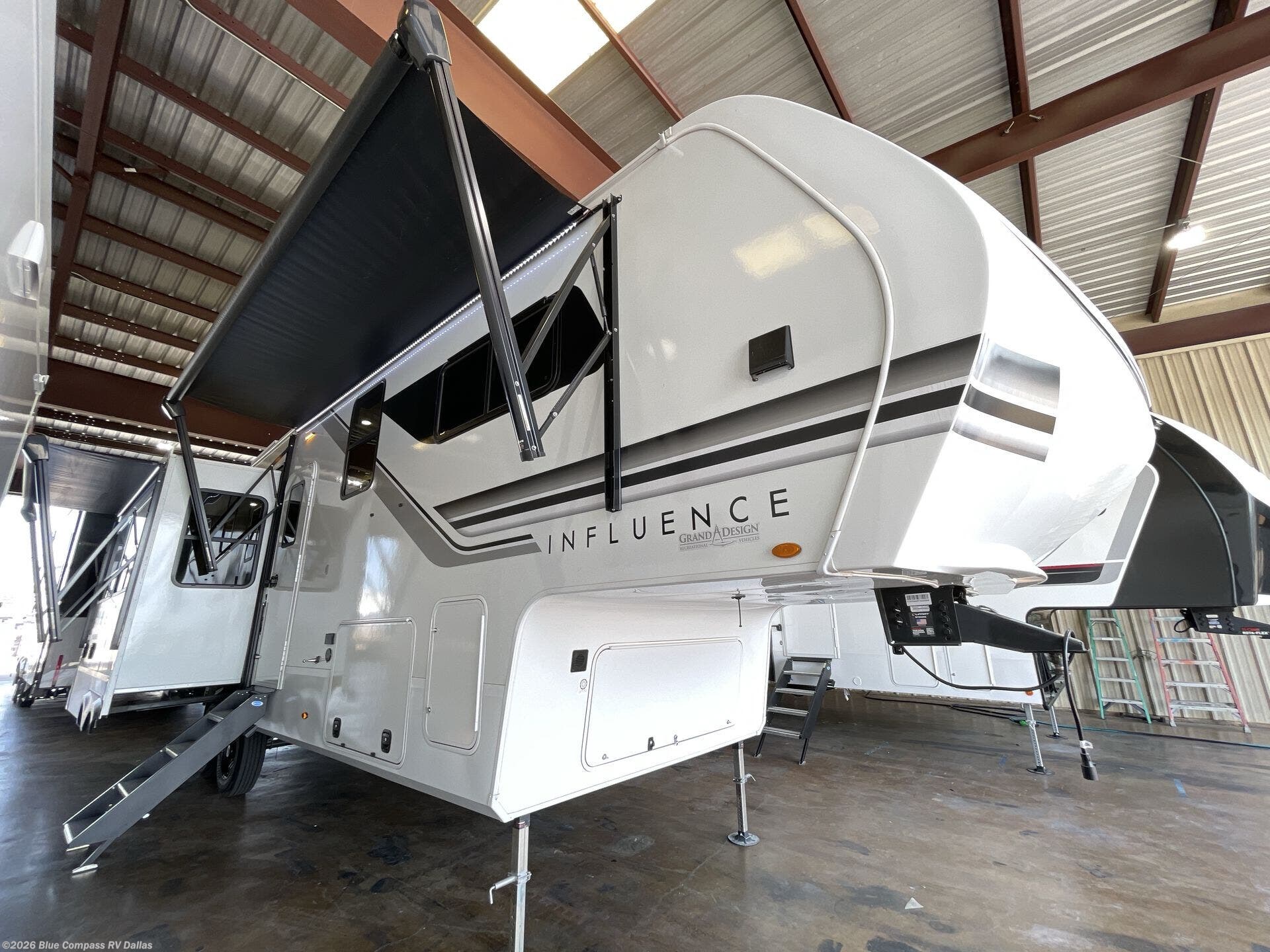 2026 Influence 3003RL by Grand Design from Blue Compass RV Dallas in Mesquite, Texas