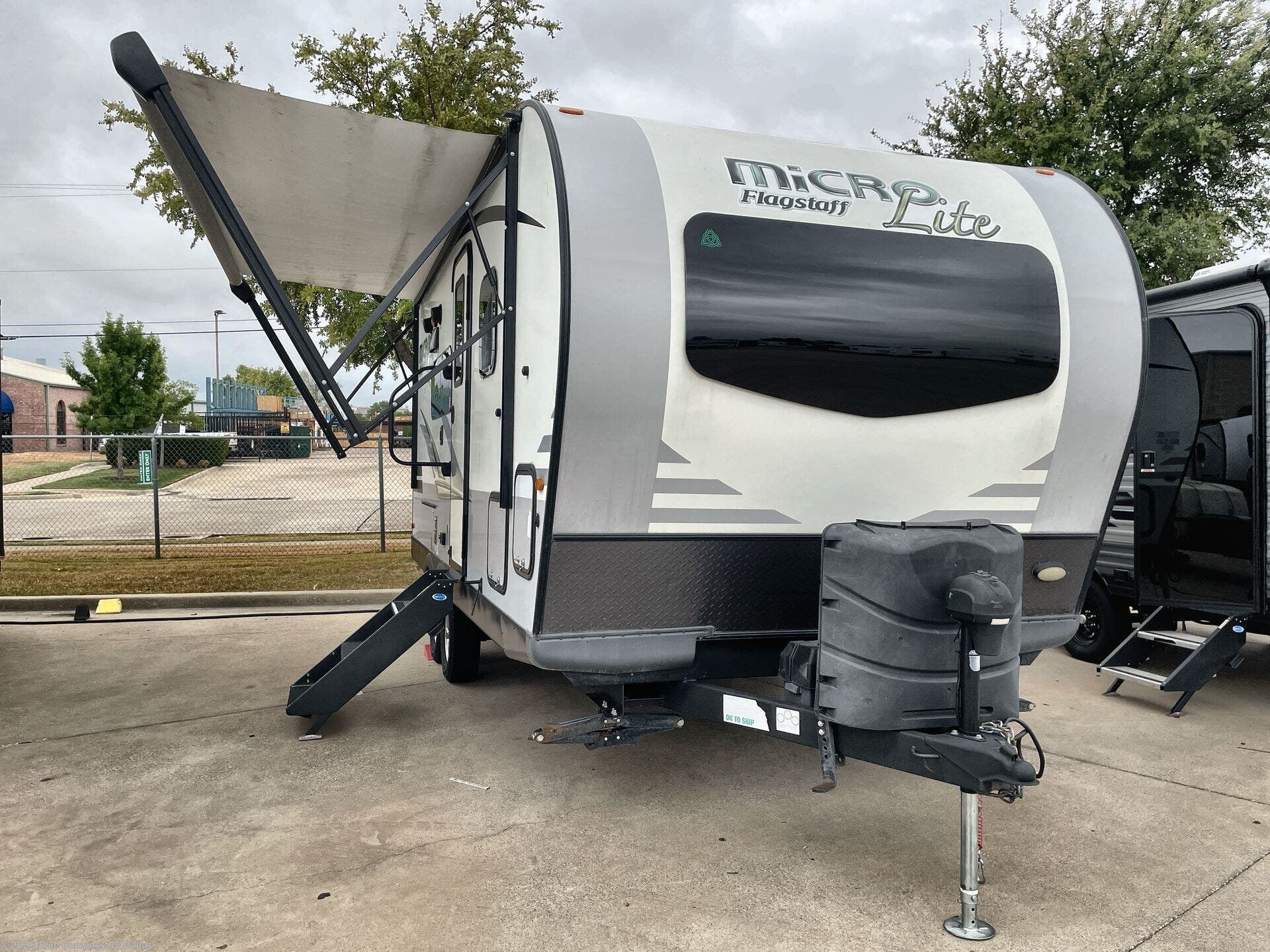 Used 2021 Forest River Flagstaff Micro Lite 21DS available in Mesquite, Texas