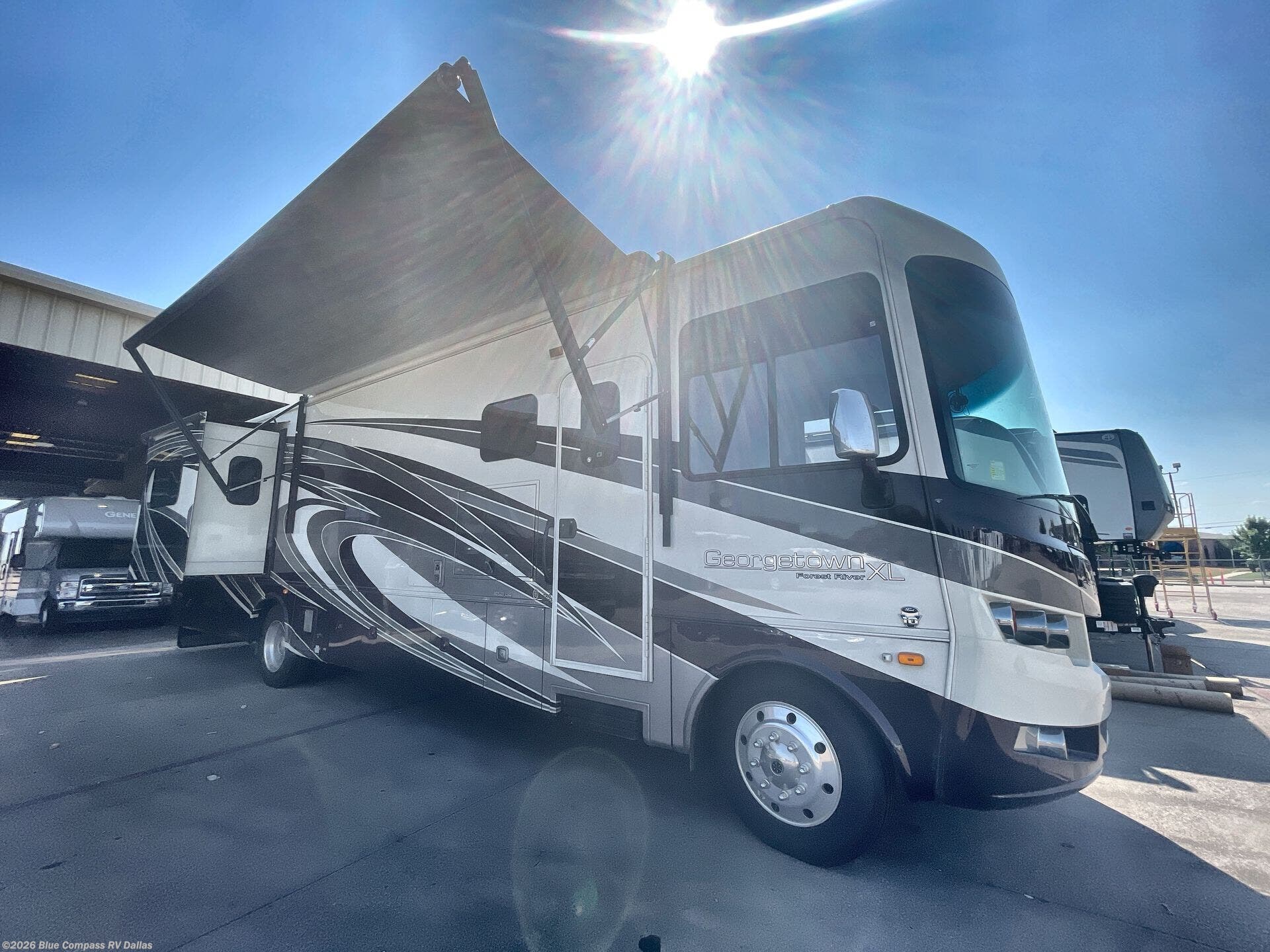 2018 Georgetown XL 369DS by Forest River from Blue Compass RV Dallas in Mesquite, Texas