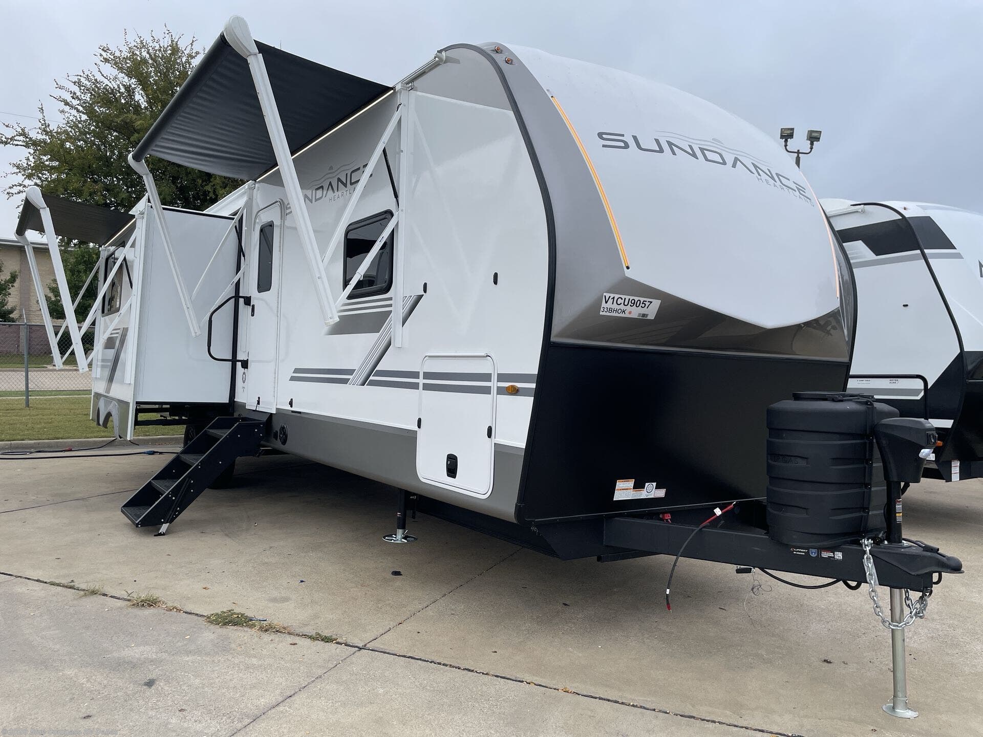 2027 Heartland Sundance 33BHOK - New Travel Trailer For Sale by Blue Compass RV Dallas in Mesquite, Texas