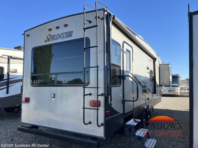 2017 Sprinter SPRTR  269FWRLS by Keystone from Sundown RV Center in Atwater, California