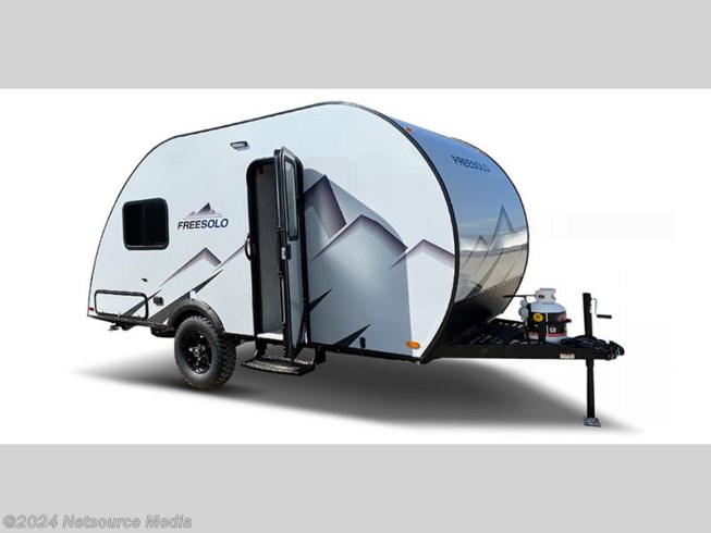 free solo travel trailer din