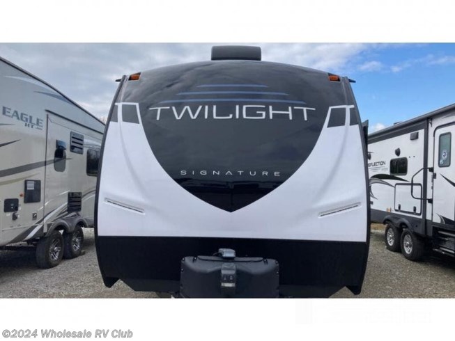 2022 Twilight Signature TWS 2580 by Cruiser RV from Wholesale RV Club in , Ohio
