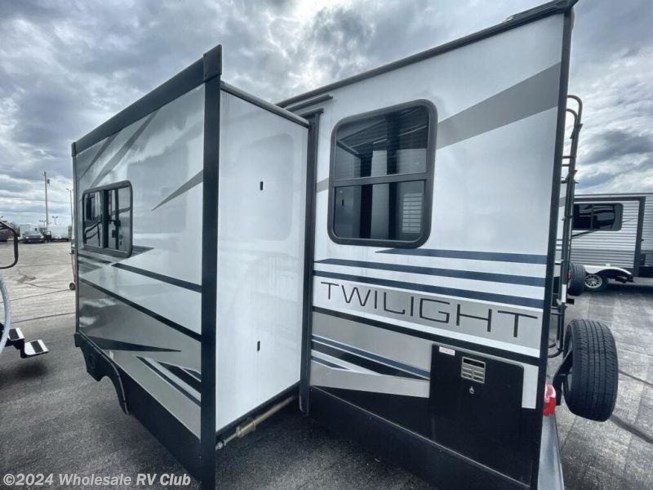 2022 Twilight Signature TW2800 by Cruiser RV from Wholesale RV Club in , Ohio