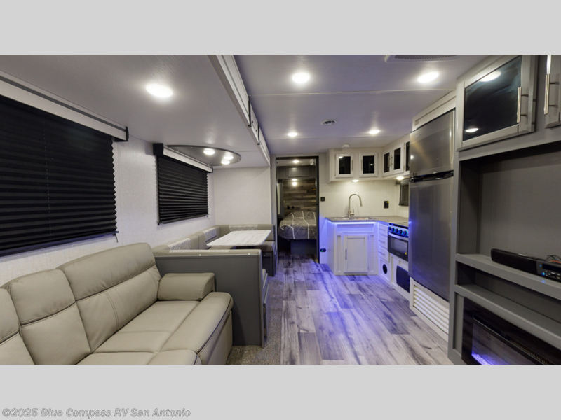 2024 CrossRoads Texan 29RB RV for Sale in San Antonio, TX 78227