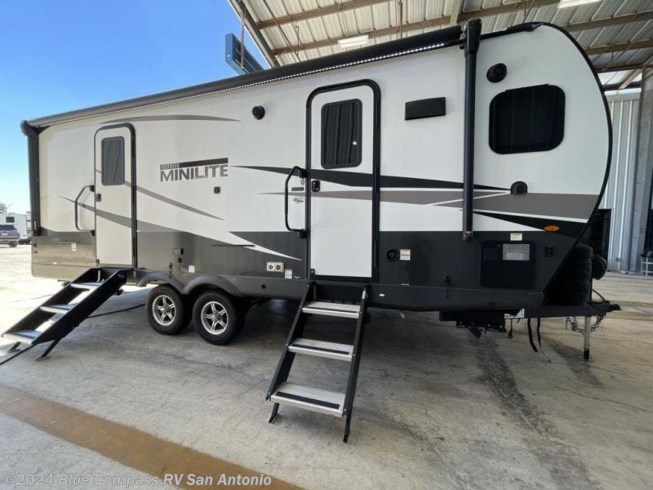 New 2024 Forest River Rockwood Mini Lite 2516S available in San Antonio, Texas
