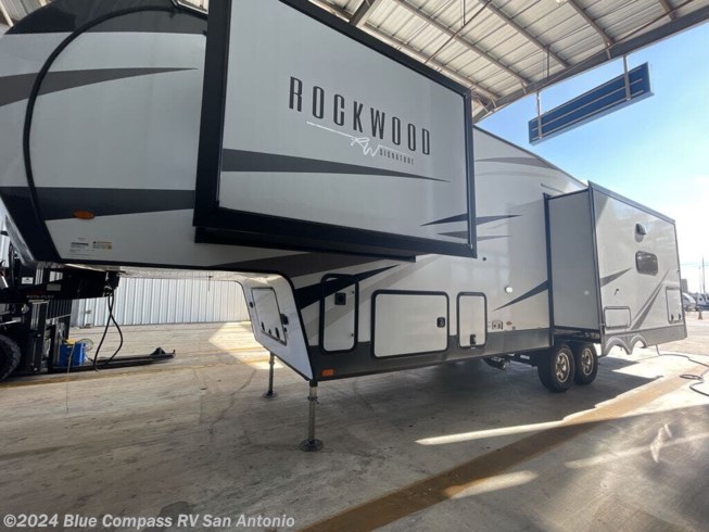 2024 Rockwood Signature 361RL by Forest River from Blue Compass RV San Antonio in San Antonio, Texas