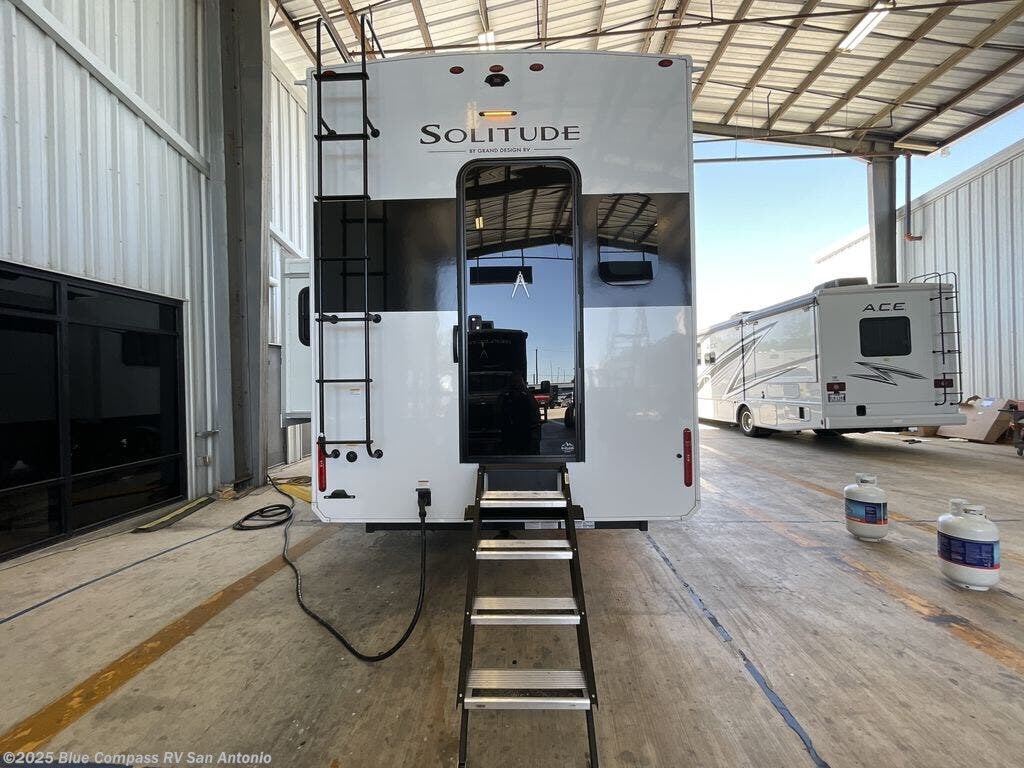 2026 Solitude 391DL by Grand Design from Blue Compass RV San Antonio in San Antonio, Texas