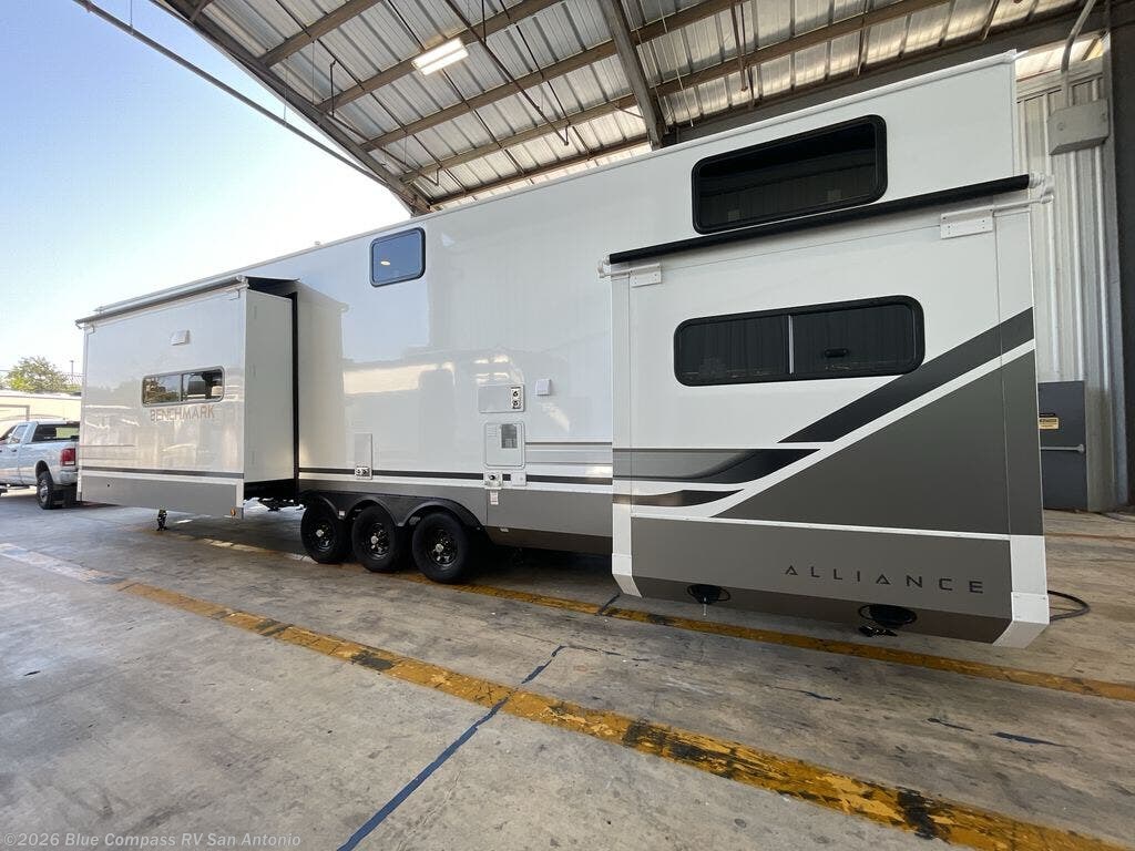 New 2026 Alliance RV Benchmark 42LFT available in San Antonio, Texas