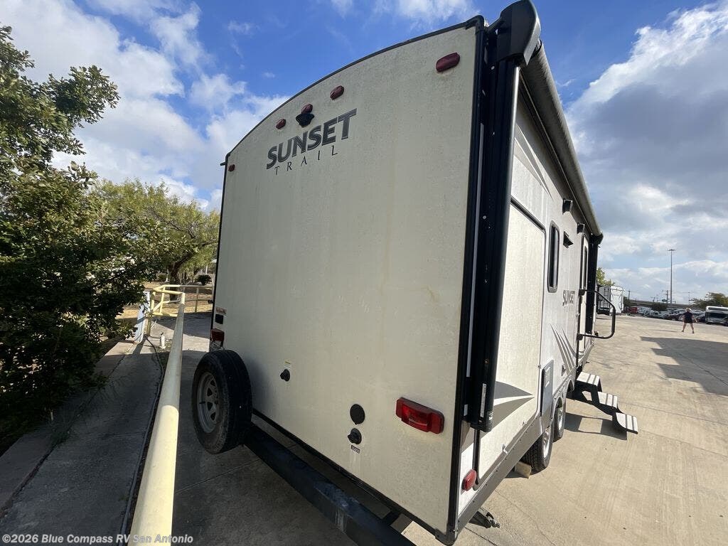 2018 Sunset Trail 22RB by CrossRoads from Blue Compass RV San Antonio in San Antonio, Texas