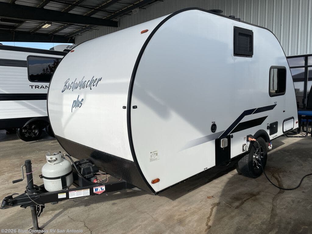 2022 Bushwhacker Plus 17 FD by Braxton Creek from Blue Compass RV San Antonio in San Antonio, Texas