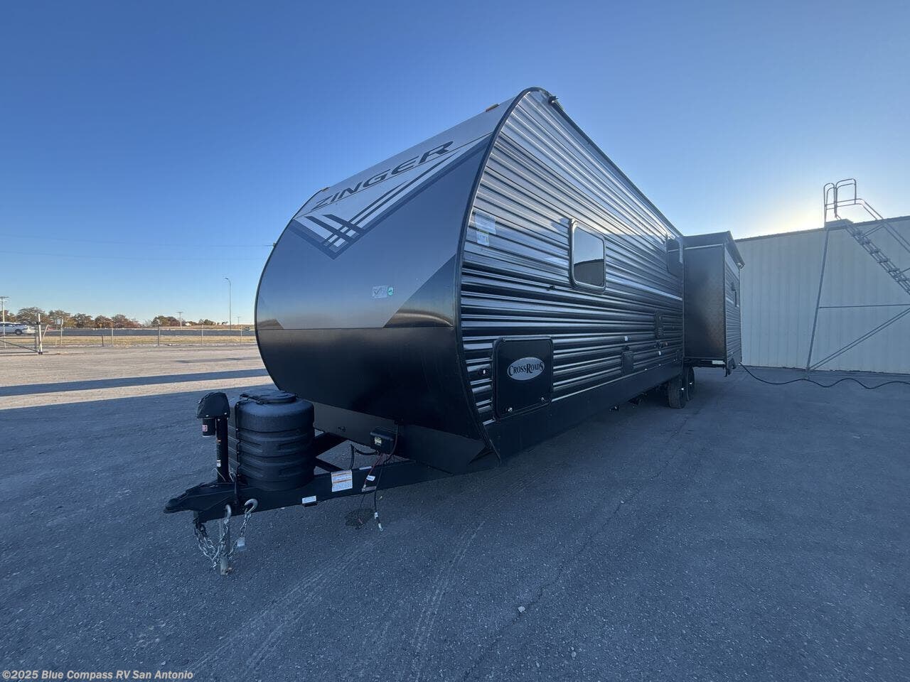 2026 Zinger 340LR by CrossRoads from Blue Compass RV San Antonio in San Antonio, Texas