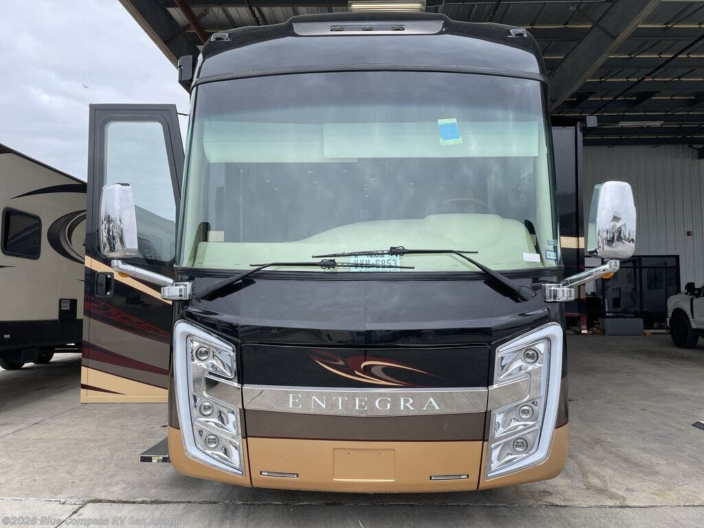 2018 Entegra Coach Anthem 44B - Used Class A For Sale by Blue Compass RV San Antonio in San Antonio, Texas