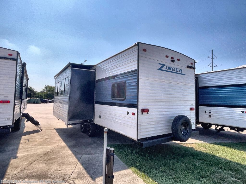 2026 Zinger Lite 290QB by CrossRoads from Blue Compass RV San Antonio in San Antonio, Texas
