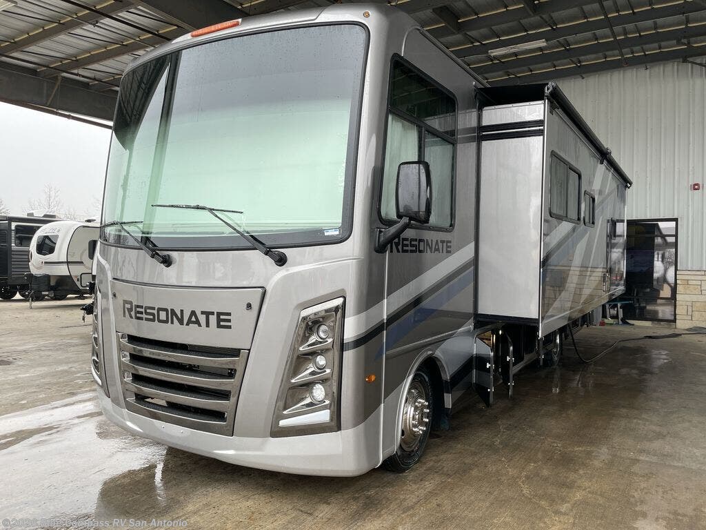 New 2026 Thor Motor Coach Resonate 29D available in San Antonio, Texas