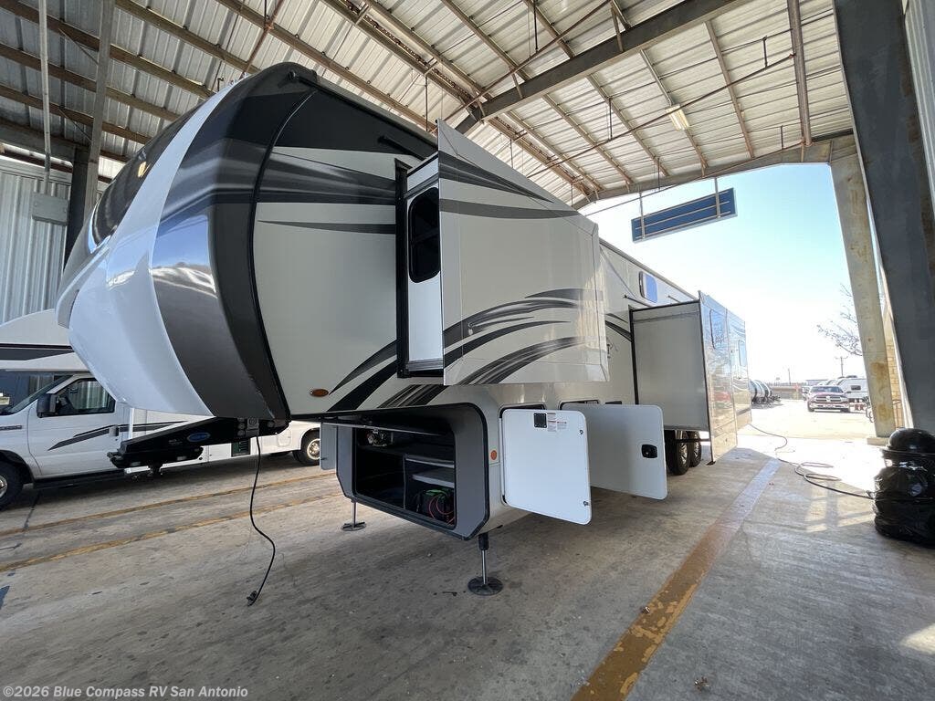 Used 2020 Jayco North Point 377RLBH available in San Antonio, Texas
