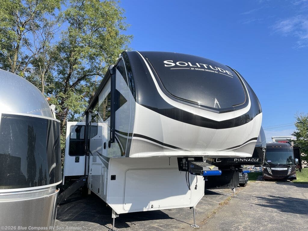 2026 Solitude 390RK by Grand Design from Blue Compass RV San Antonio in San Antonio, Texas